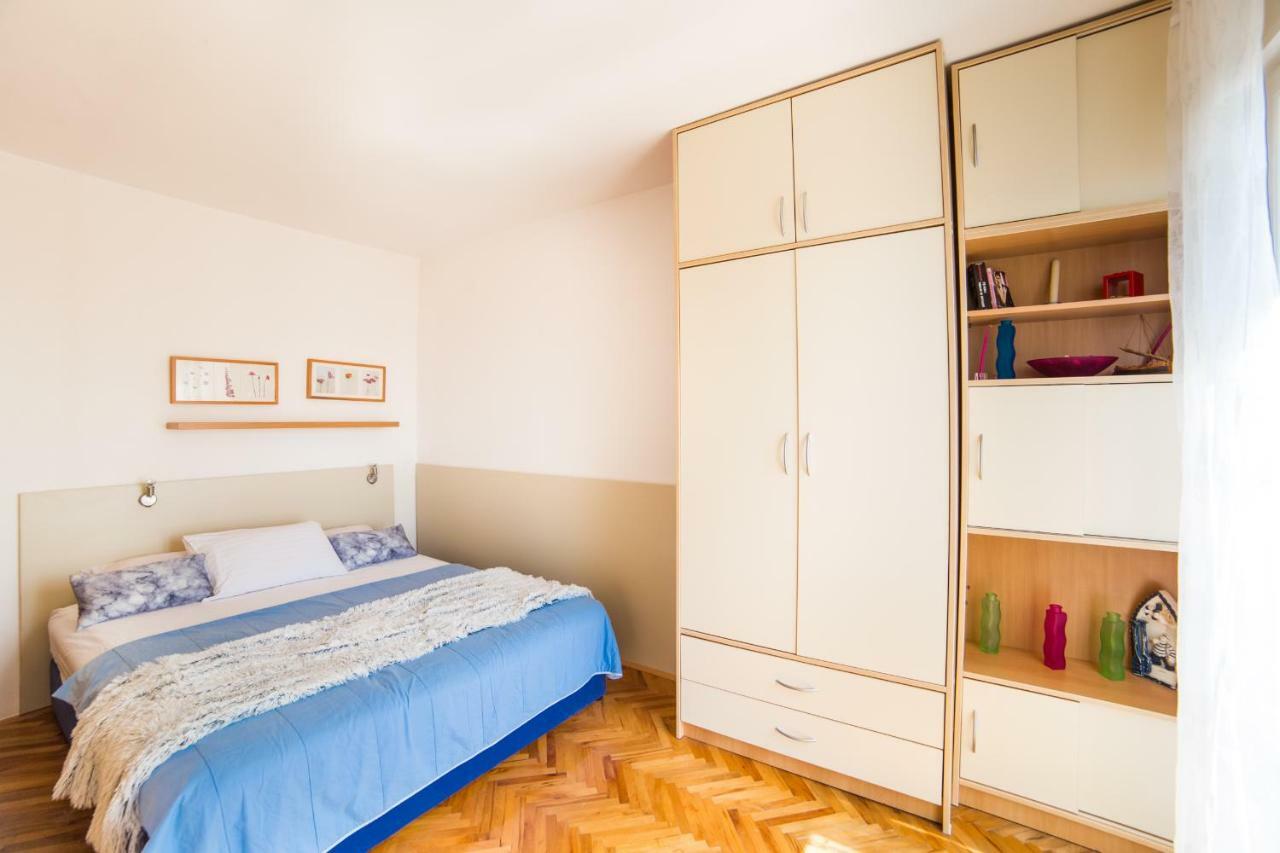 Apartment Marivan Centar&beach *